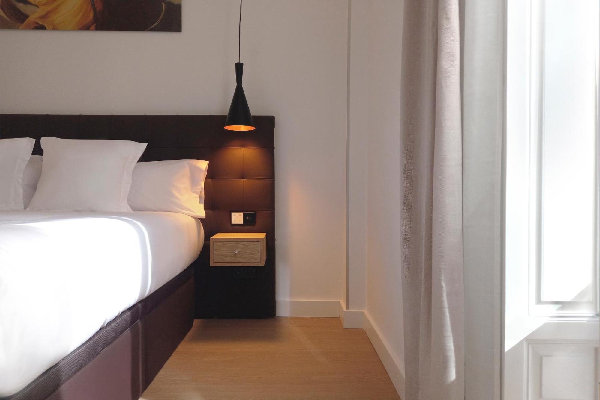 Woohoo Rooms Boutique Luna Madri Exterior foto